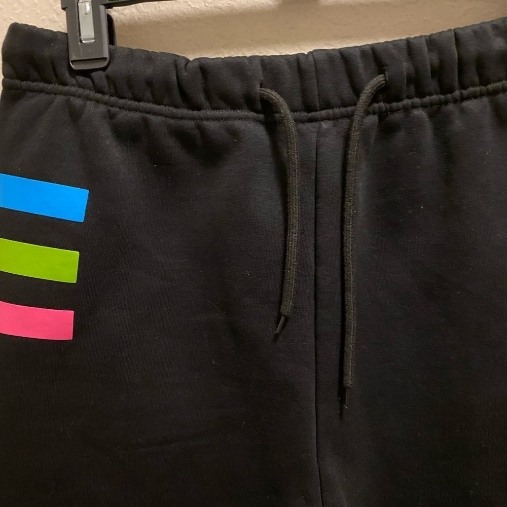 Revolve Mayfair The Label Black Graphic Drawstring Shorts Size M/L - Picture 6 of 12